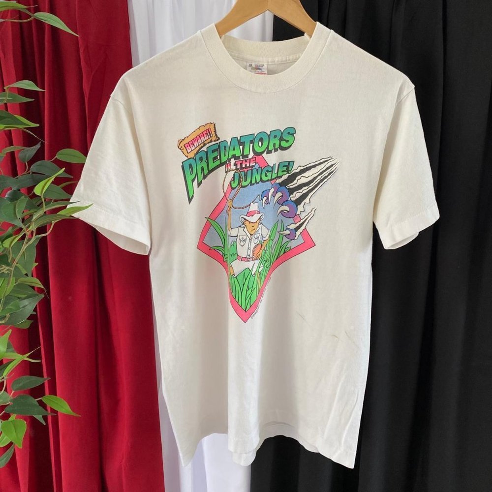 VINTAGE ORLANDO PREDATORS IN THE JUNGLE TEE